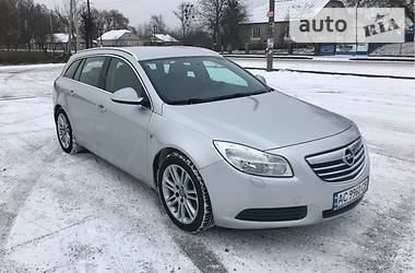 Opel Insignia 2011