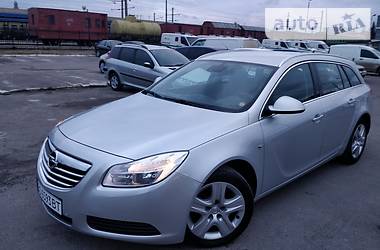 Универсал Opel Insignia 2011 в Львове