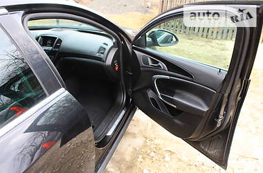 Універсал Opel Insignia 2010 в 