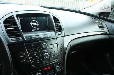 Універсал Opel Insignia 2010 в 