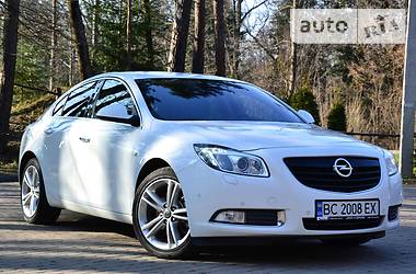 Седан Opel Insignia 2011 в Дрогобыче