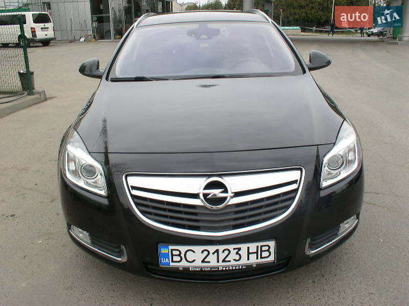 Універсал Opel Insignia 2013 в Львові
