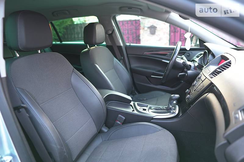 Універсал Opel Insignia 2012 в Києві фото 21 Універсал Opel Insignia 2012 в Києві