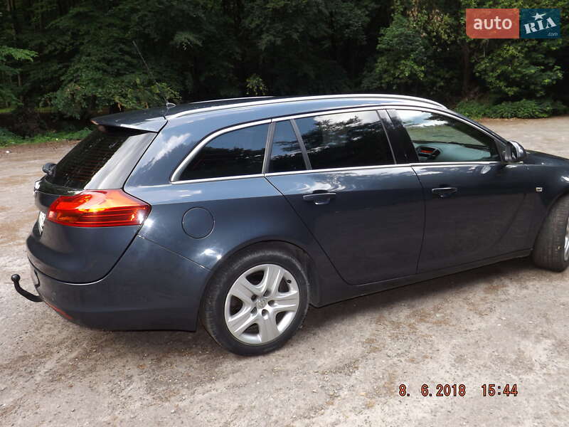 Універсал Opel Insignia 2011 в Львові