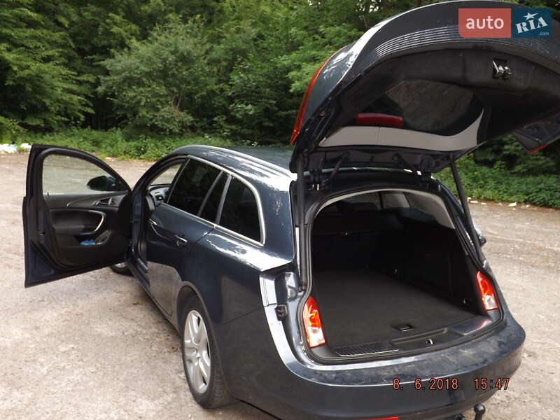 Універсал Opel Insignia 2011 в Львові