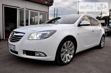 Универсал Opel Insignia 2012 в Львове