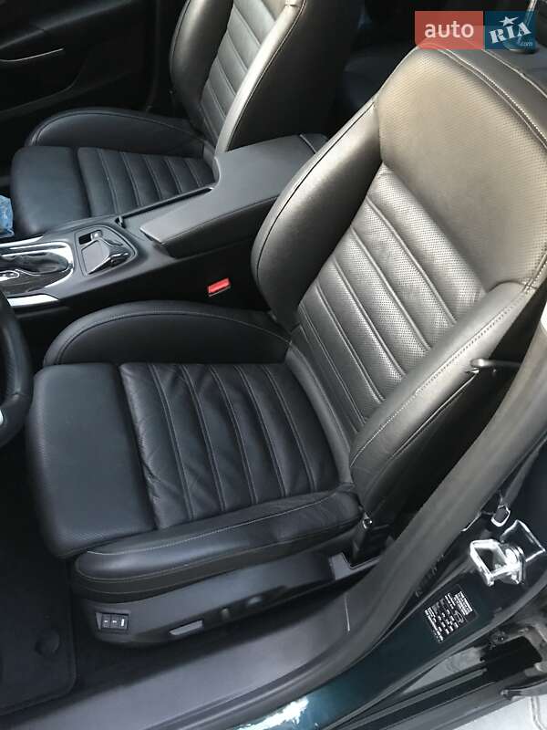 Універсал Opel Insignia 2014 в Хмельницькому