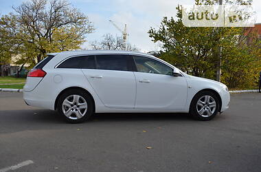 Универсал Opel Insignia 2011 в Николаеве