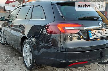 Универсал Opel Insignia 2015 в Тернополе