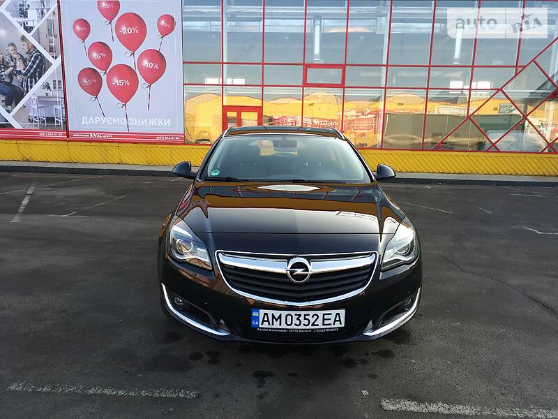 Універсал Opel Insignia 2016 в Житомирі