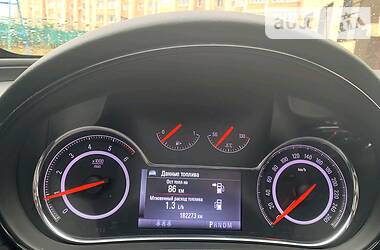 Універсал Opel Insignia 2014 в 