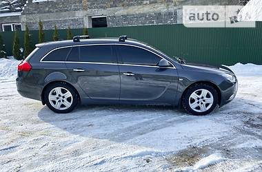 Універсал Opel Insignia 2011 в 