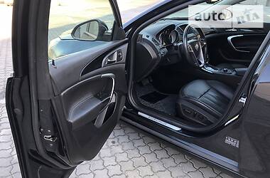 Седан Opel Insignia 2010 в 