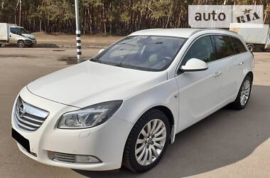 Универсал Opel Insignia 2011 в Харькове