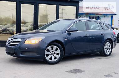 Універсал Opel Insignia 2011 в 