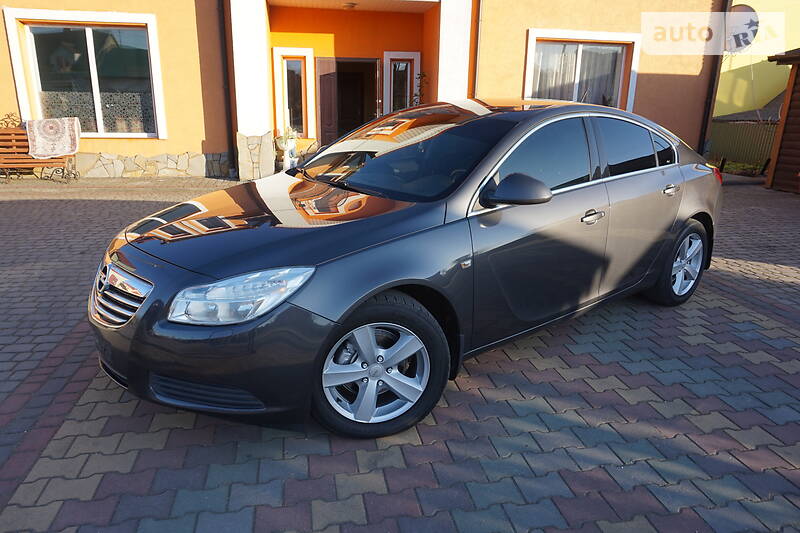 Хетчбек Opel Insignia 2009 в Самборі