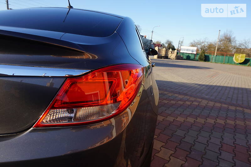 Хетчбек Opel Insignia 2009 в Самборі