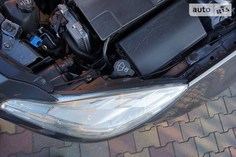 Хетчбек Opel Insignia 2009 в Самборі