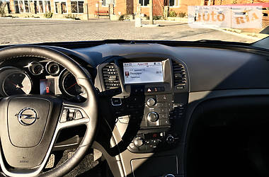 Універсал Opel Insignia 2012 в 