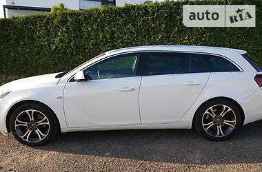 Универсал Opel Insignia 2015 в Луцке