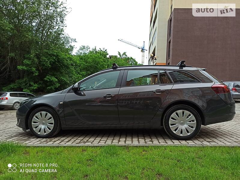 Универсал Opel Insignia 2014 в Черновцах