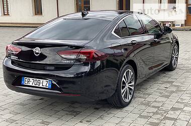 Седан Opel Insignia 2017 в 