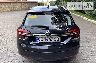 Универсал Opel Insignia 2015 в Черновцах