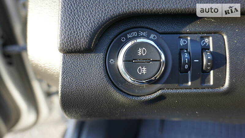 Універсал Opel Insignia 2014 в Стрию