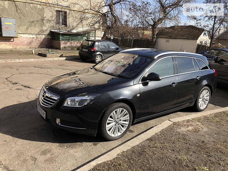 Універсал Opel Insignia 2013 в Києві