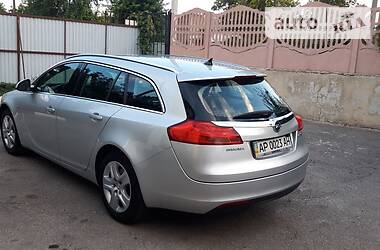 Opel Insignia 2010 универсал