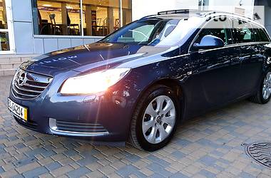 Універсал Opel Insignia 2010 в 