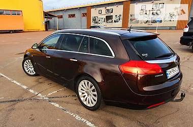 Opel Insignia 2011