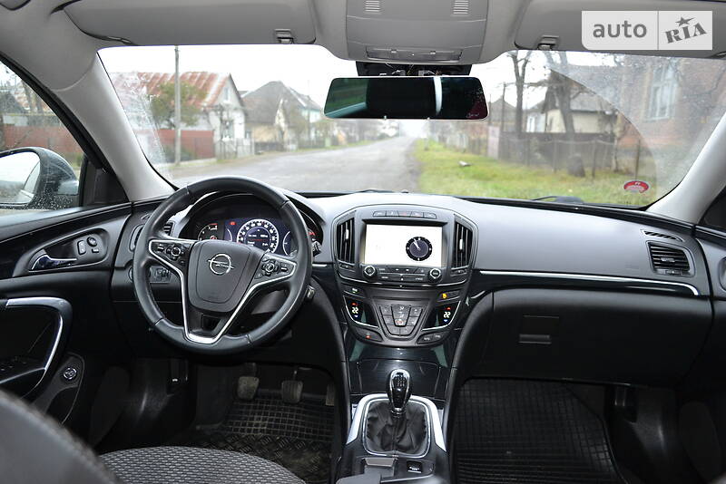 Универсал Opel Insignia 2014 в Сваляве