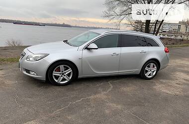 Универсал Opel Insignia 2010 в Днепре