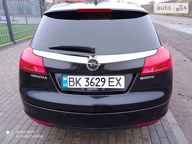Універсал Opel Insignia 2012 в Рокитному