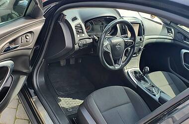 Універсал Opel Insignia 2014 в Чернівцях