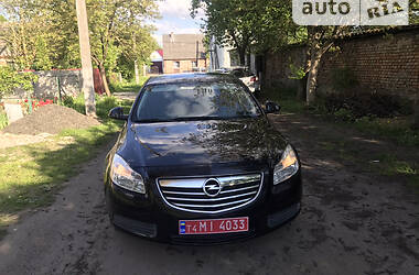 Хэтчбек Opel Insignia 2009 в Луцке