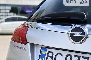 Универсал Opel Insignia 2011 в Львове