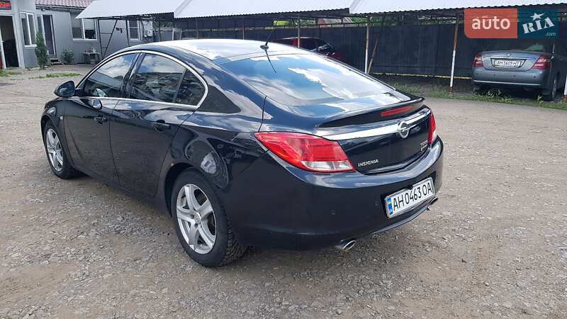 Ліфтбек Opel Insignia 2009 в Ізмаїлі