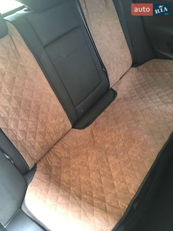 Универсал Opel Insignia 2013 в Бучаче