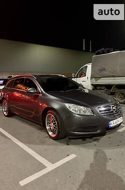 Універсал Opel Insignia 2010 в Києві