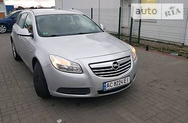 Універсал Opel Insignia 2010 в Києві