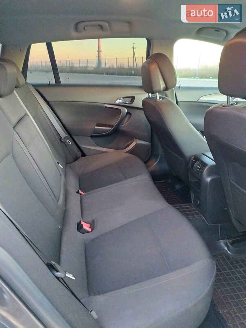 2013 Opel Insignia - мініатюра 11