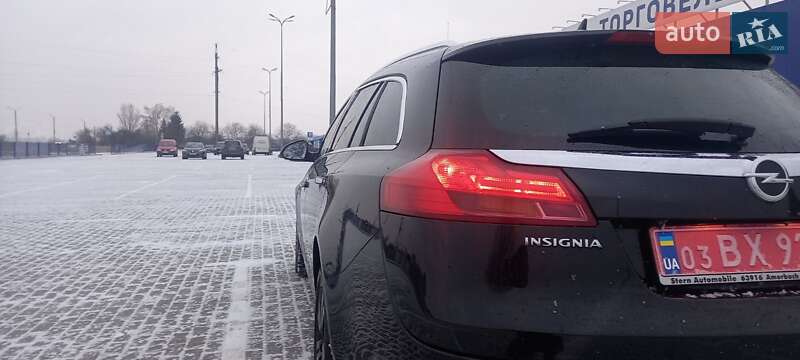 Універсал Opel Insignia 2012 в Нововолинську