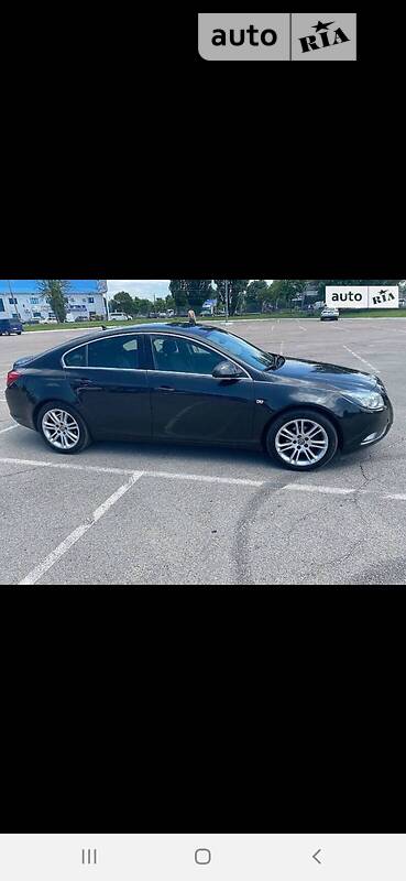 Седан Opel Insignia 2011 в Києві