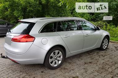 Універсал Opel Insignia 2010 в Рівному