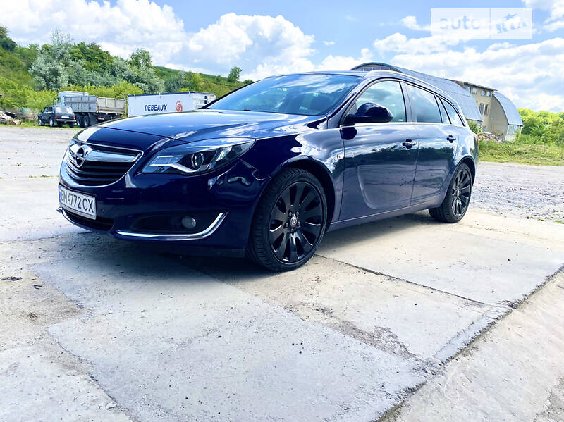 Универсал Opel Insignia 2016 в Золочеве