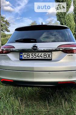 Универсал Opel Insignia 2014 в Чернигове