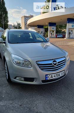 Універсал Opel Insignia 2009 в Черкасах