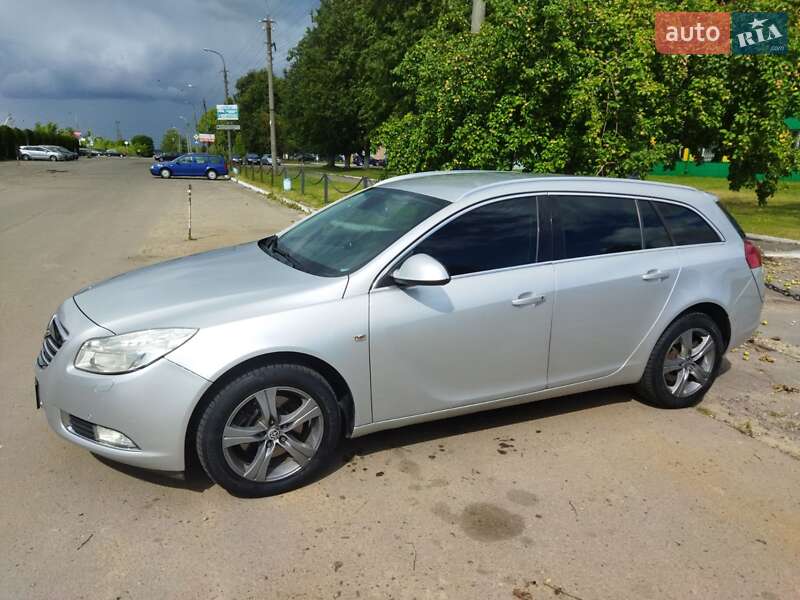 Opel Insignia 2011